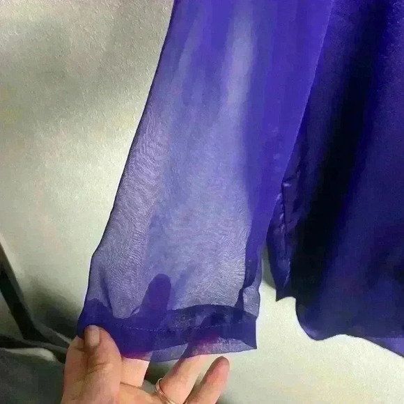 Vintage Victoria Secret M/L Nightgown Purple Pearl Button Down Sheer Sleeves - Picture 3 of 7